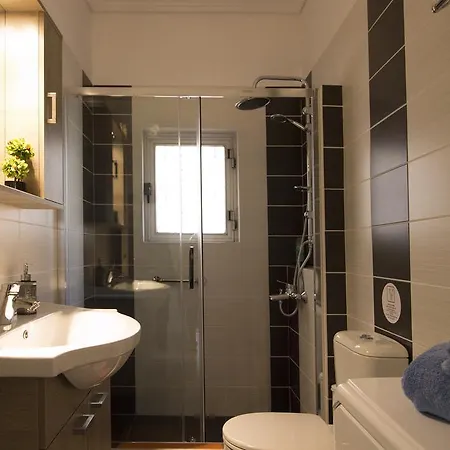 One-Bedroom Apartment-Paleo Faliro דירה *
