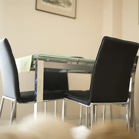 One-Bedroom Apartment-Paleo Faliro *