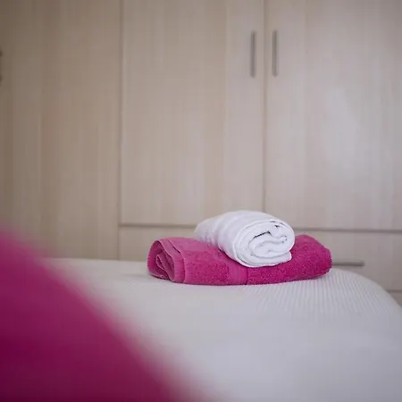 One-Bedroom Apartment-Paleo Faliro * Kallithea (Chalkidiki)